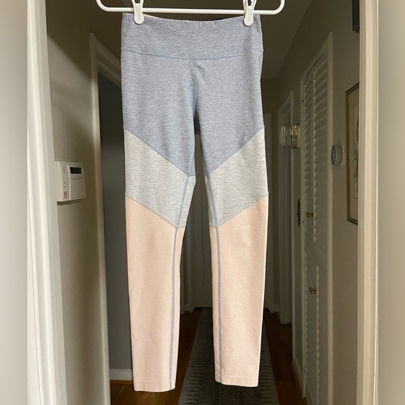 EUC Outdoor Voices 7/8 Springs Leggings - Picture 3 of 6